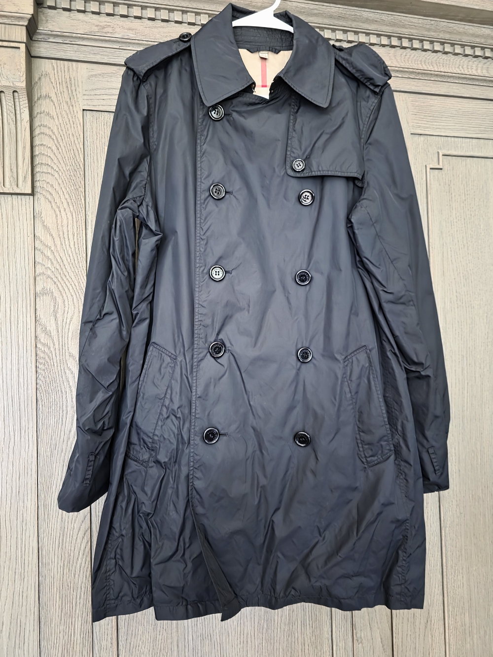 Burberry Black Double-Breasted Trench / Raincoat Size 10 US